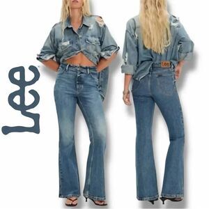 Lee Women's High Rise Flare Jeans in the Size 32 in Indigo Cast Color